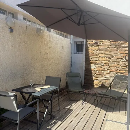 Rez De Jardin Acces 5 Minutes A Pieds הייר